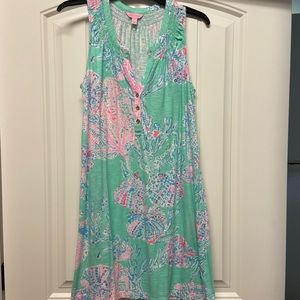 Essie mint green dress. Soft cotton w gold buttons.